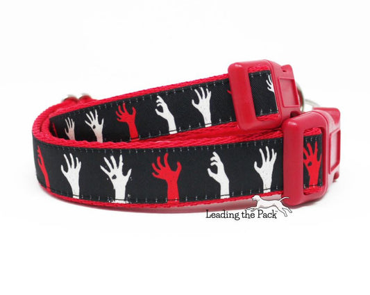 Zombie hands 20/25mm dog collars & leads